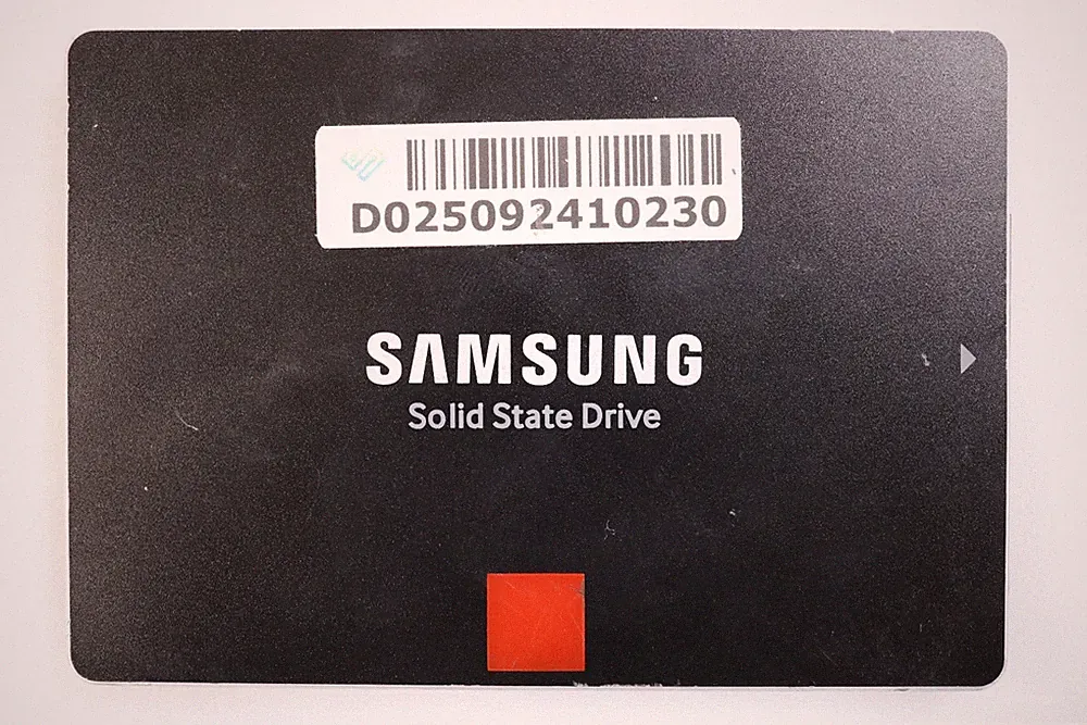 Samsung 850 Pro 1TB MZ-7KE1T0 2.5" SATA Solid State Drive