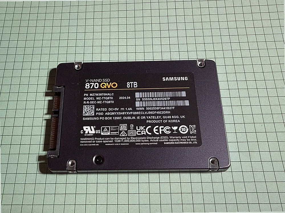 Samsung 870 QVO Series 8TB SATA III 2.5" Internal SSD MZ-77Q8T0