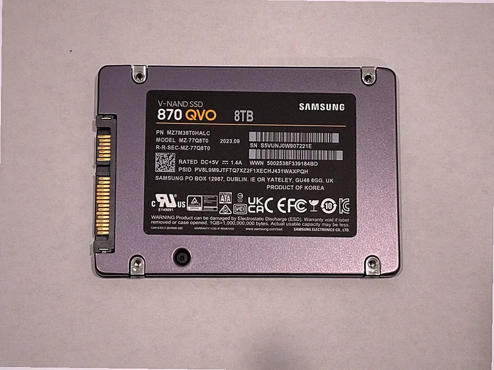 Samsung 8TB 870 QVO Series - SATA 2.5" SSD - MZ-77Q8T0