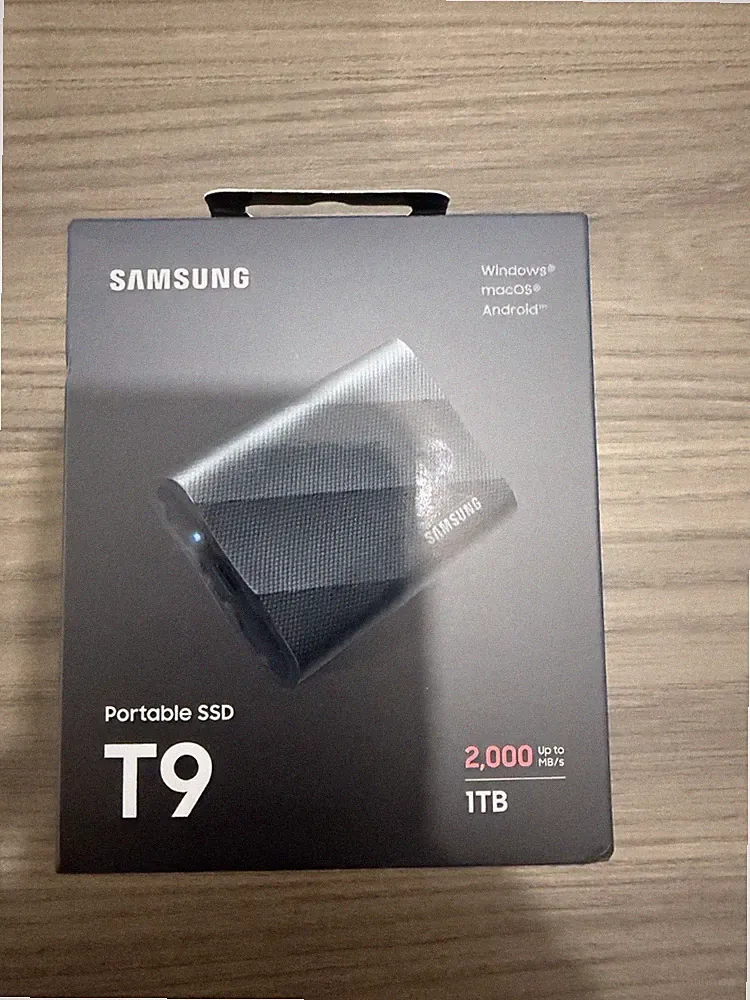 Samsung T9 2TB Portable SSD Up to 2000MB/s Gen 2x2 MU-PG2T0B/AM Black NEW Sealed